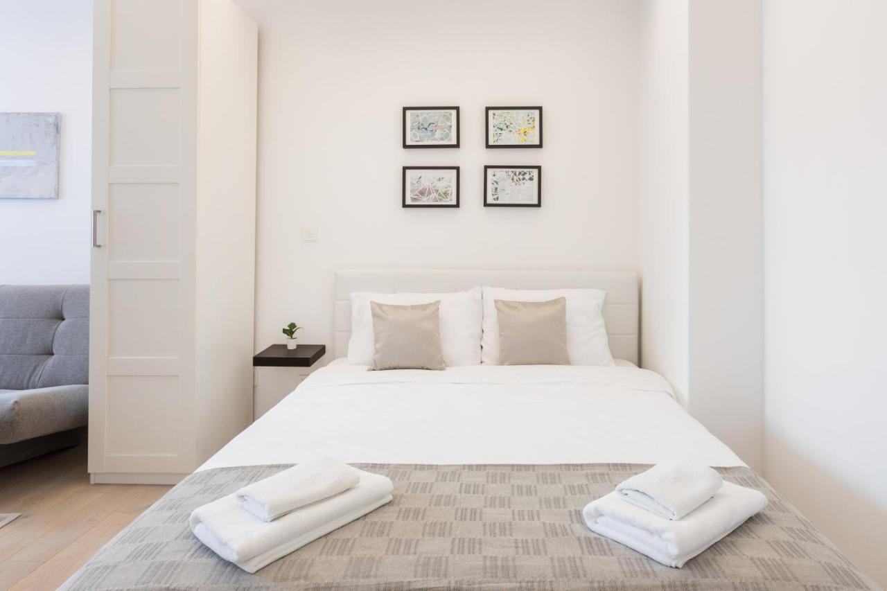 Flower Square Apartments Zagreb Ngoại thất bức ảnh