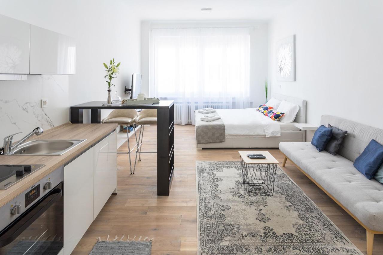 Flower Square Apartments Zagreb Ngoại thất bức ảnh