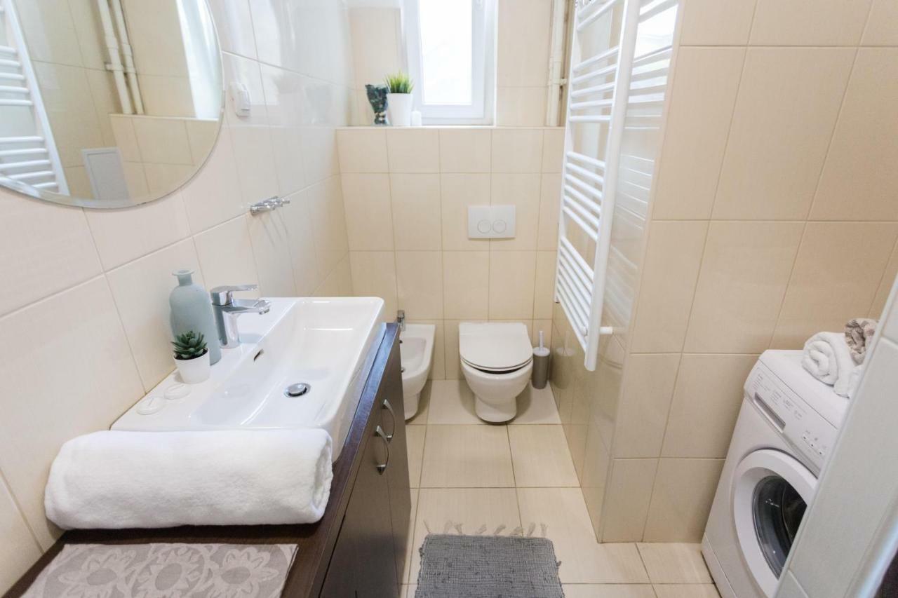Flower Square Apartments Zagreb Ngoại thất bức ảnh